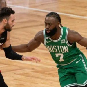 HuaTiHui-5年3.04亿破纪录！布朗配得上超级顶薪？绿军添压力